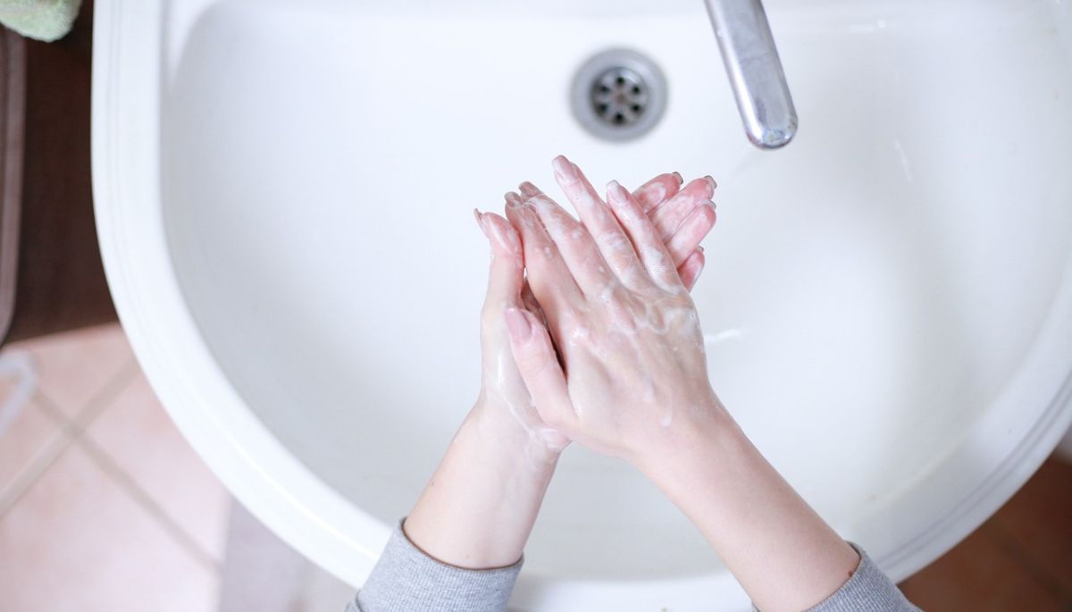 hand washing Winter Health Tips