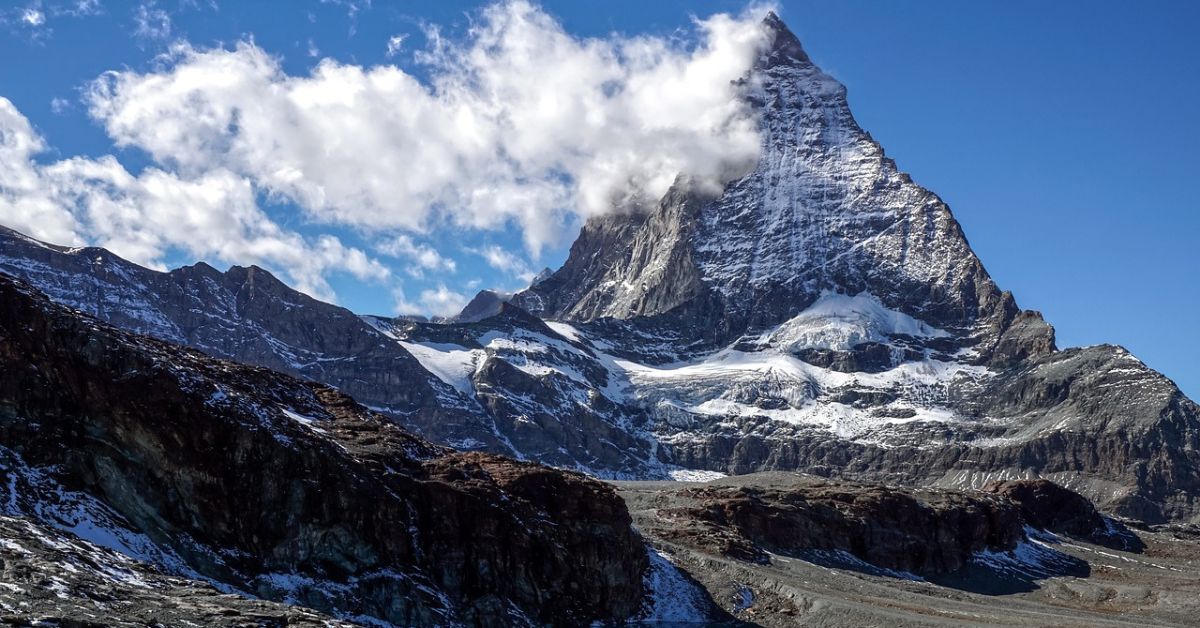 स्विट्जरलैंड में खूबसूरत स्थान - विदेश में घूमने की सबसे खूबसूरत जगह